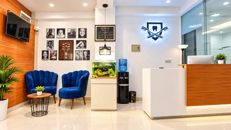 Brush & Floss Dental Clinic salon